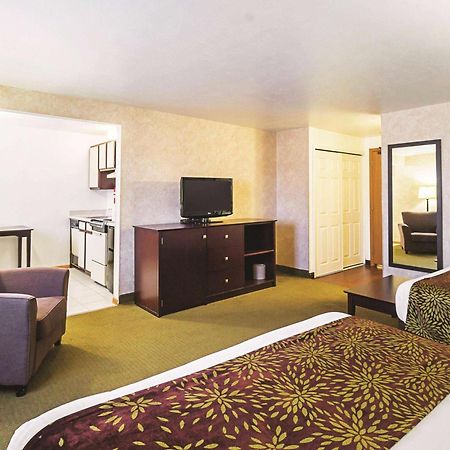 Hotel La Quinta By Wyndham Woodburn Exteriér fotografie