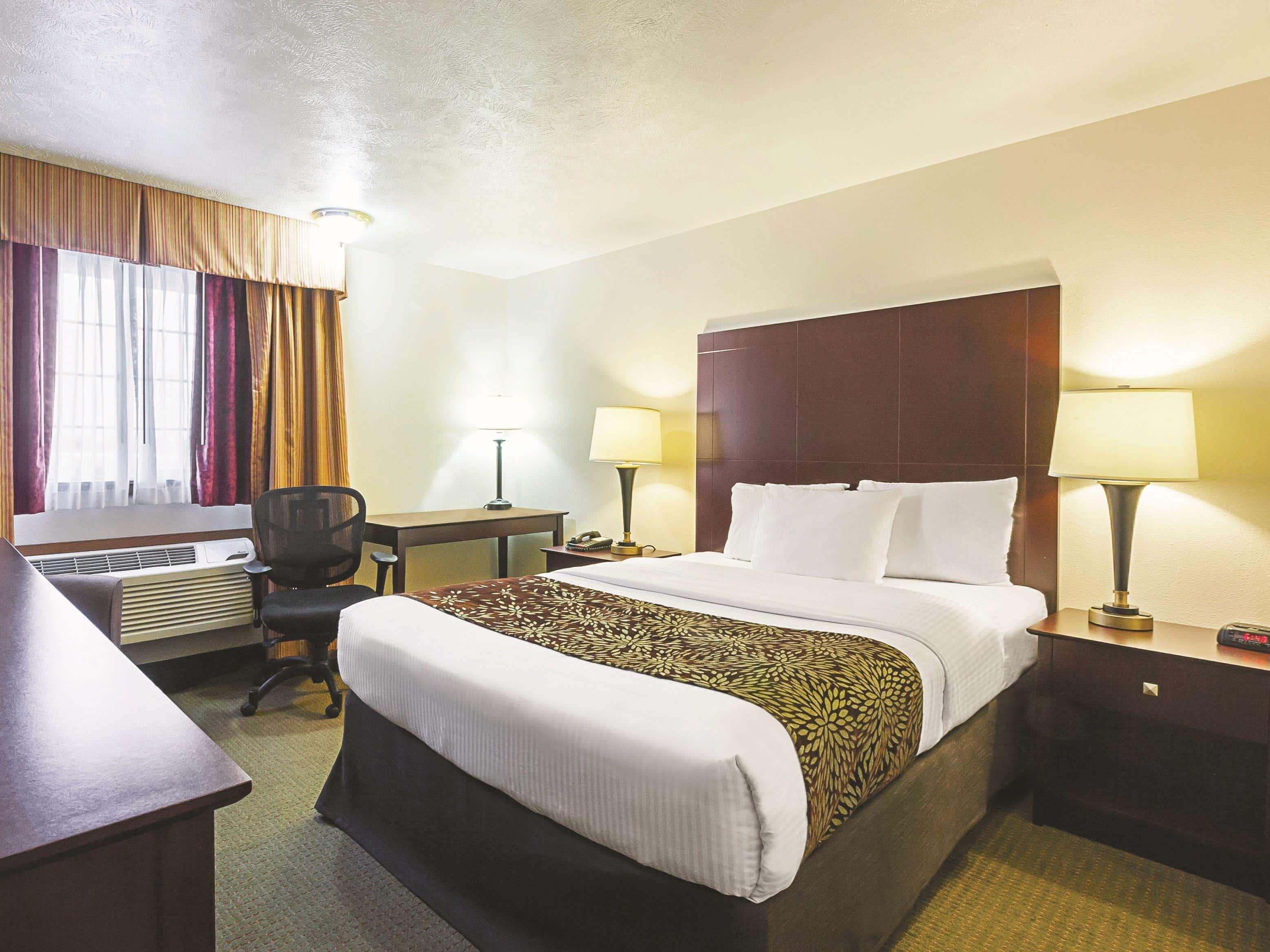Hotel La Quinta By Wyndham Woodburn Exteriér fotografie