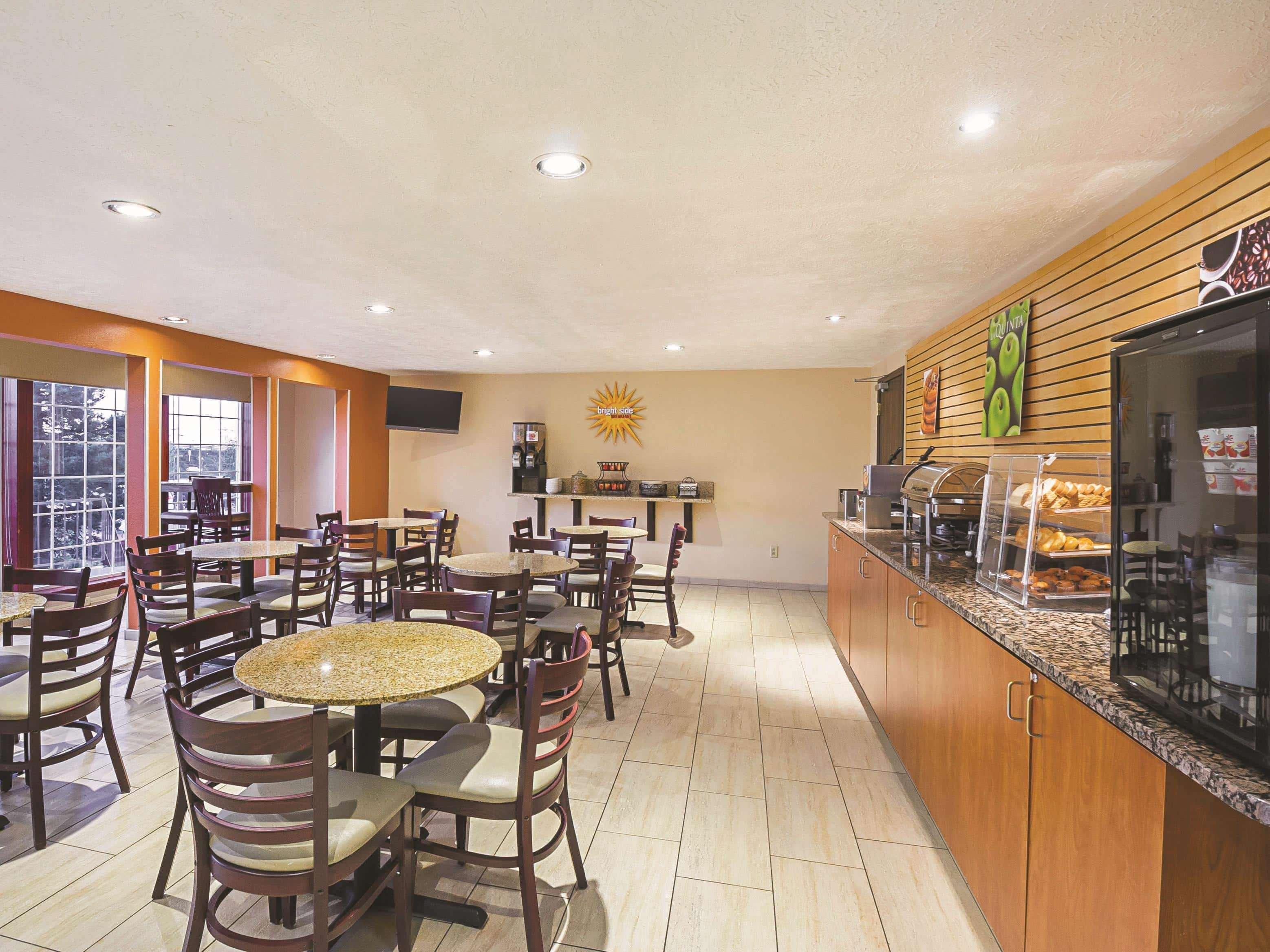 Hotel La Quinta By Wyndham Woodburn Exteriér fotografie