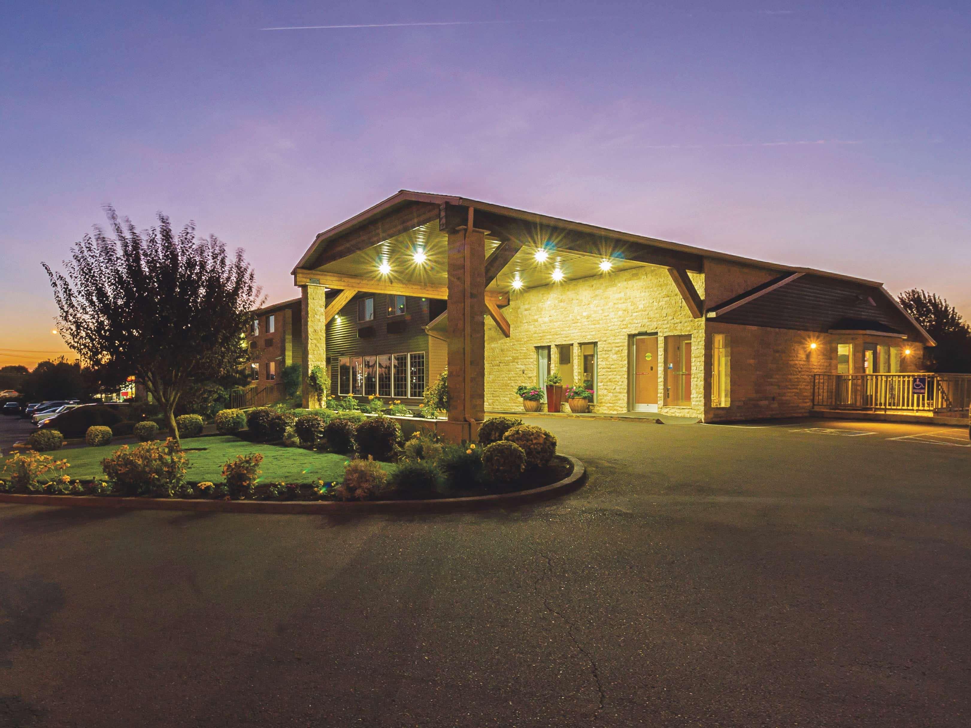 Hotel La Quinta By Wyndham Woodburn Exteriér fotografie