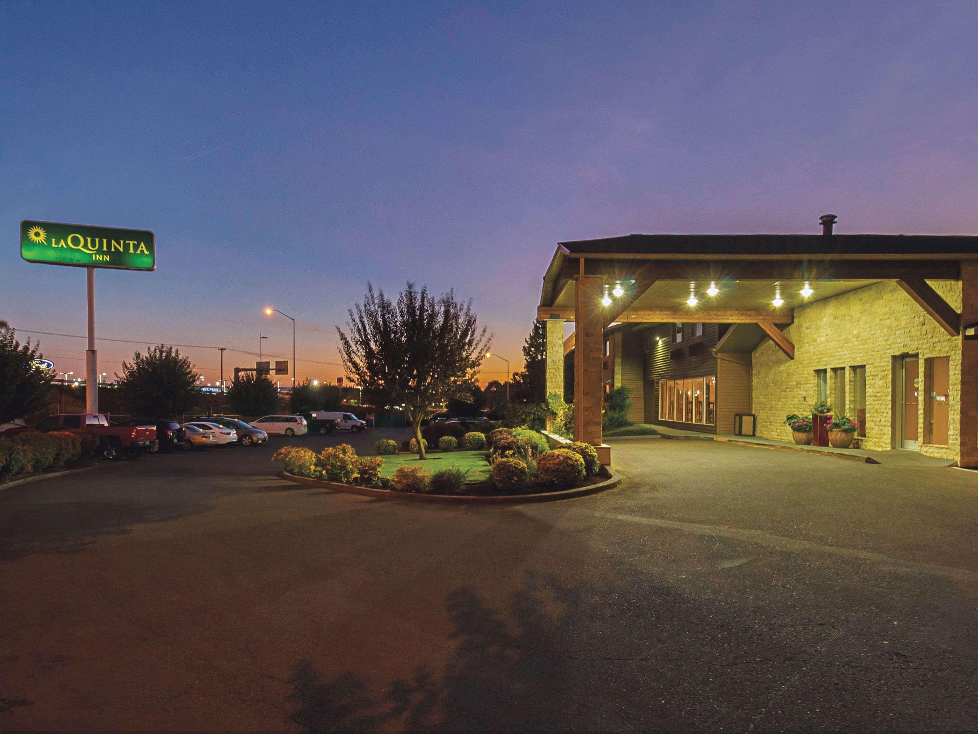 Hotel La Quinta By Wyndham Woodburn Exteriér fotografie